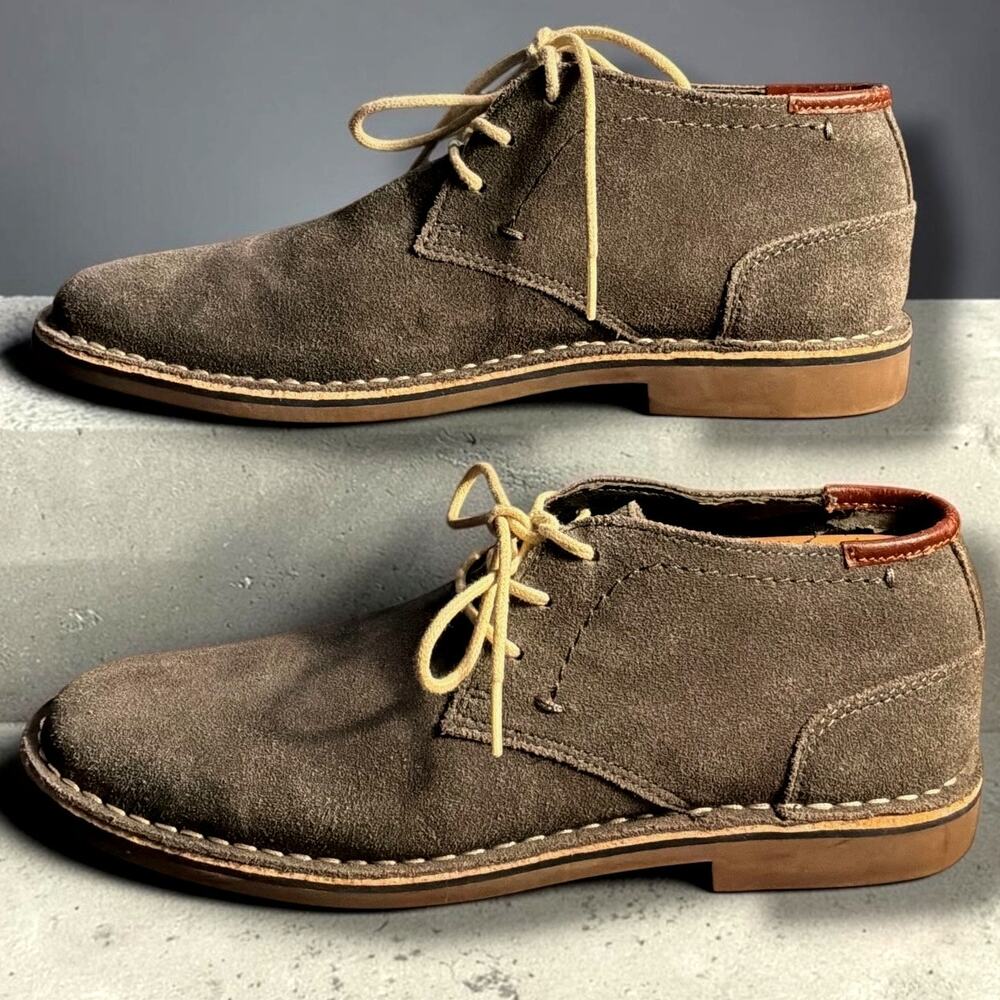 Men's 9M KENNEH COLE REACTION Desert Wind Gray Suede Leather Chukka Boots VGUC